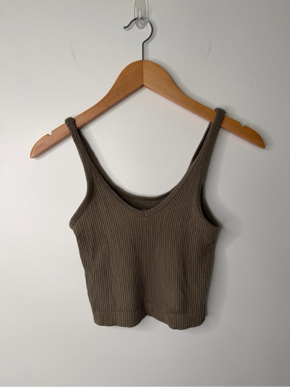Out From Under Urban Outfitters Brown Ribbed V Neck Cropped Tank Top Women’s